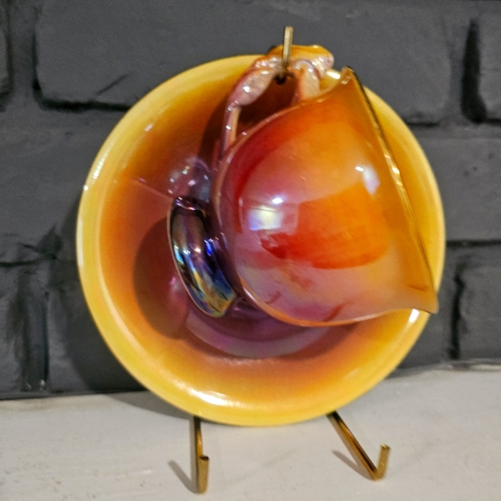 Royal Winton Grimwades teacup saucer set, featuring yellow purple ombre 1940s